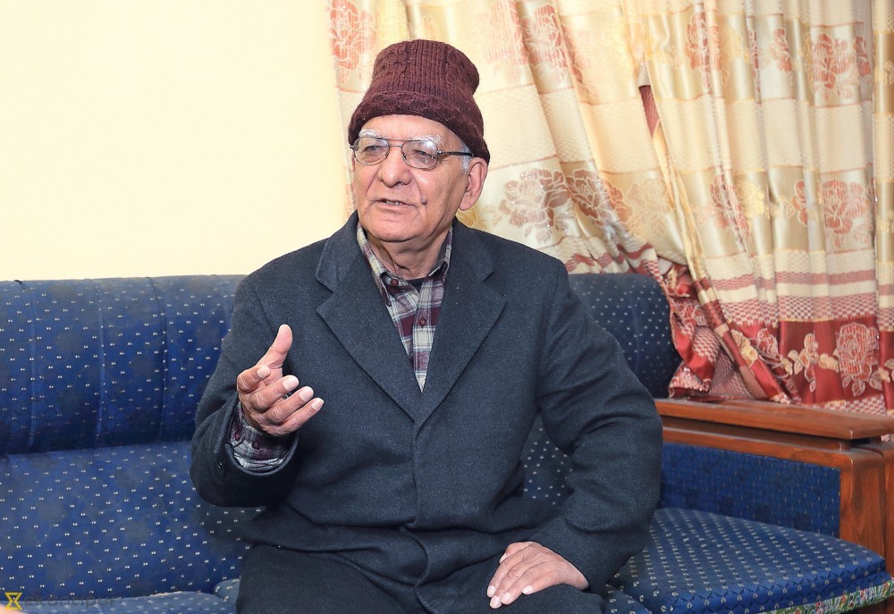 अमेरिकाले ‘खसी देखाएर फर्सी भिडाउन खाेज्याे’ : चित्रबहादुर केसी