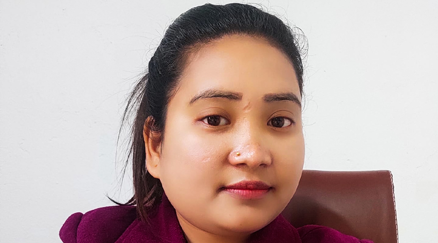 एमालेबाट निर्वाचित उपमेयरले भनिन- सीडीओको टाउँको फुटाउन तयार छौं