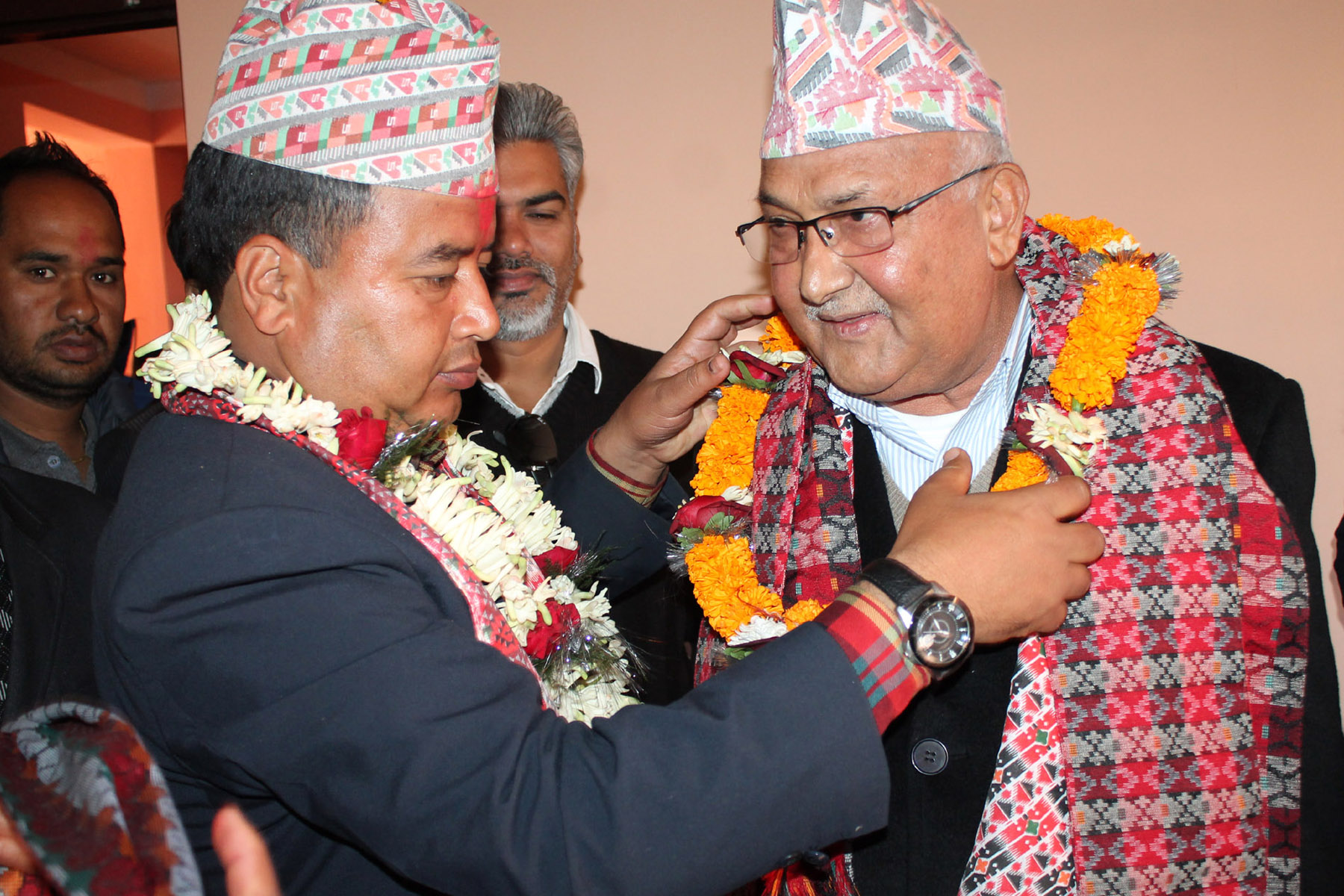 एमाले अधिवेशन : महेश बस्नेतको गृहजिल्ला अनि ओली निवास रहेको भक्तपुरका कुनै पालिकामा जुटेन सर्वसम्मत