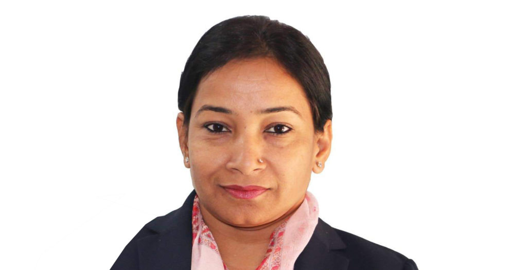 अध्यक्ष प्रचण्डकै वरपर देश घुमेको छ : रेणु दाहाल