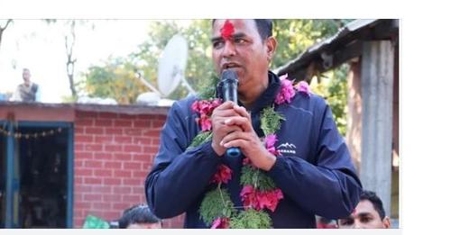 एमालेमा चर्कियो असन्तुष्टि, तत्कालीन अध्यक्ष नै लागे नेकपा (एस)तिर