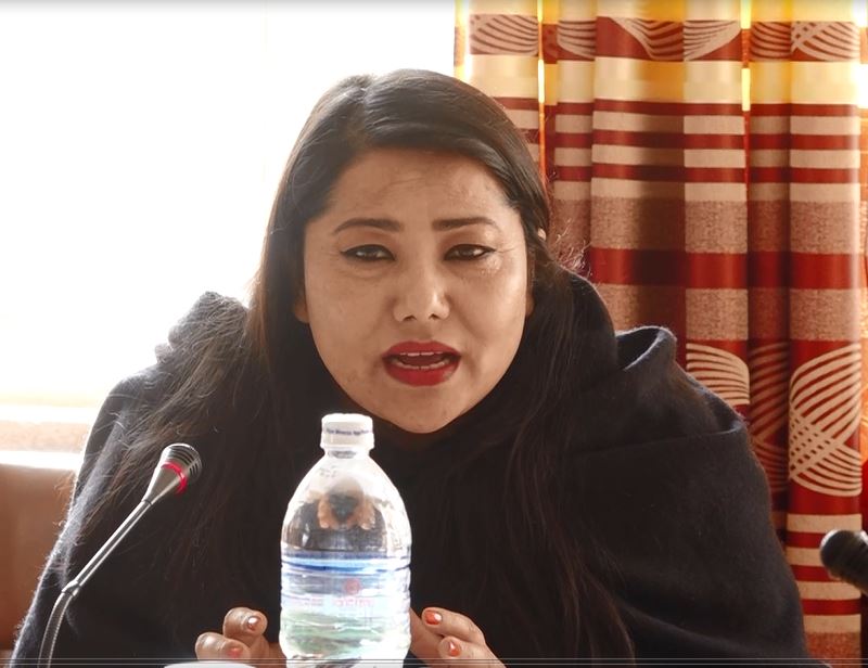 पूरानो घर ‘एमाले’लाई सम्झिँदै रामकुमारी झाँक्री रोएपछि…