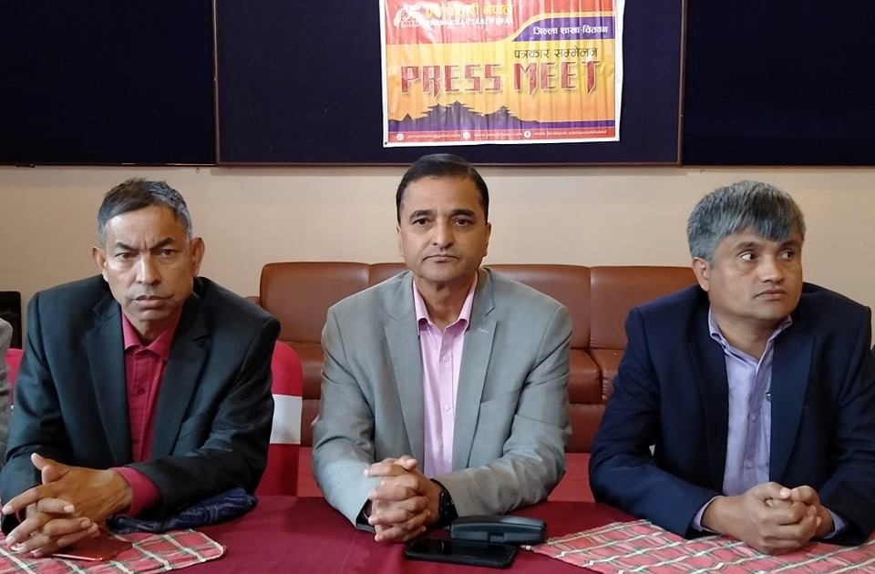 एमालेको जनलहर देखेर काँग्रेस–माओवादी अत्तालिएका छन्ः नेता भट्टराई