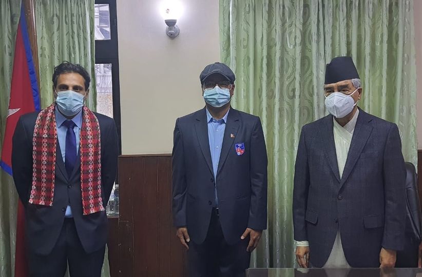 अल्मुताइरीले प्रधानमन्त्रीसँग भने : हाम्रा खेलाडीमा दम छ, सपोर्ट चाहियो