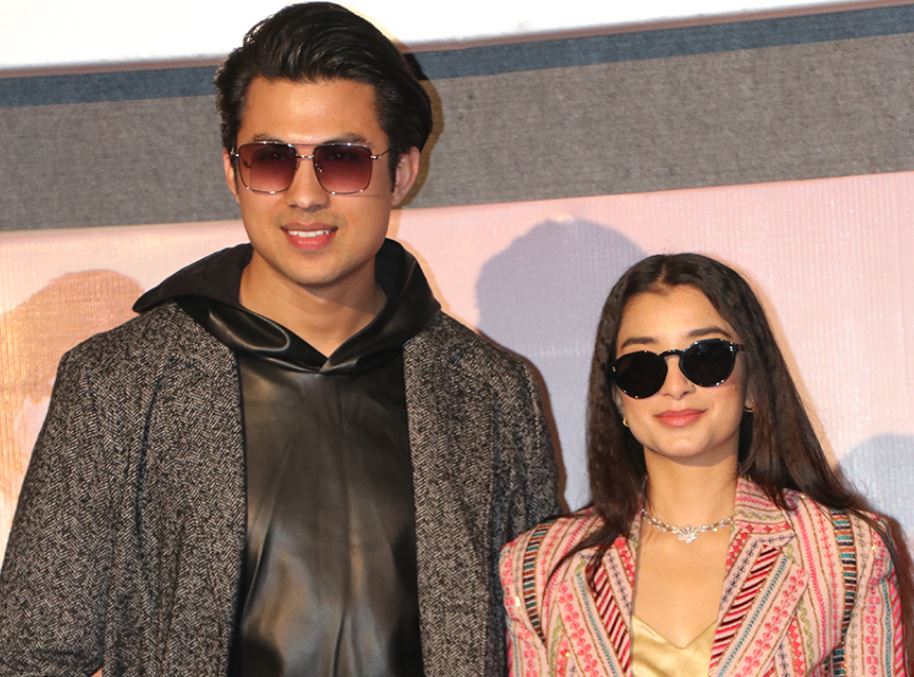 जब सपनामा श्रीकृष्णले अनमोललाई ‘बेष्ट अफ लक’ भने…