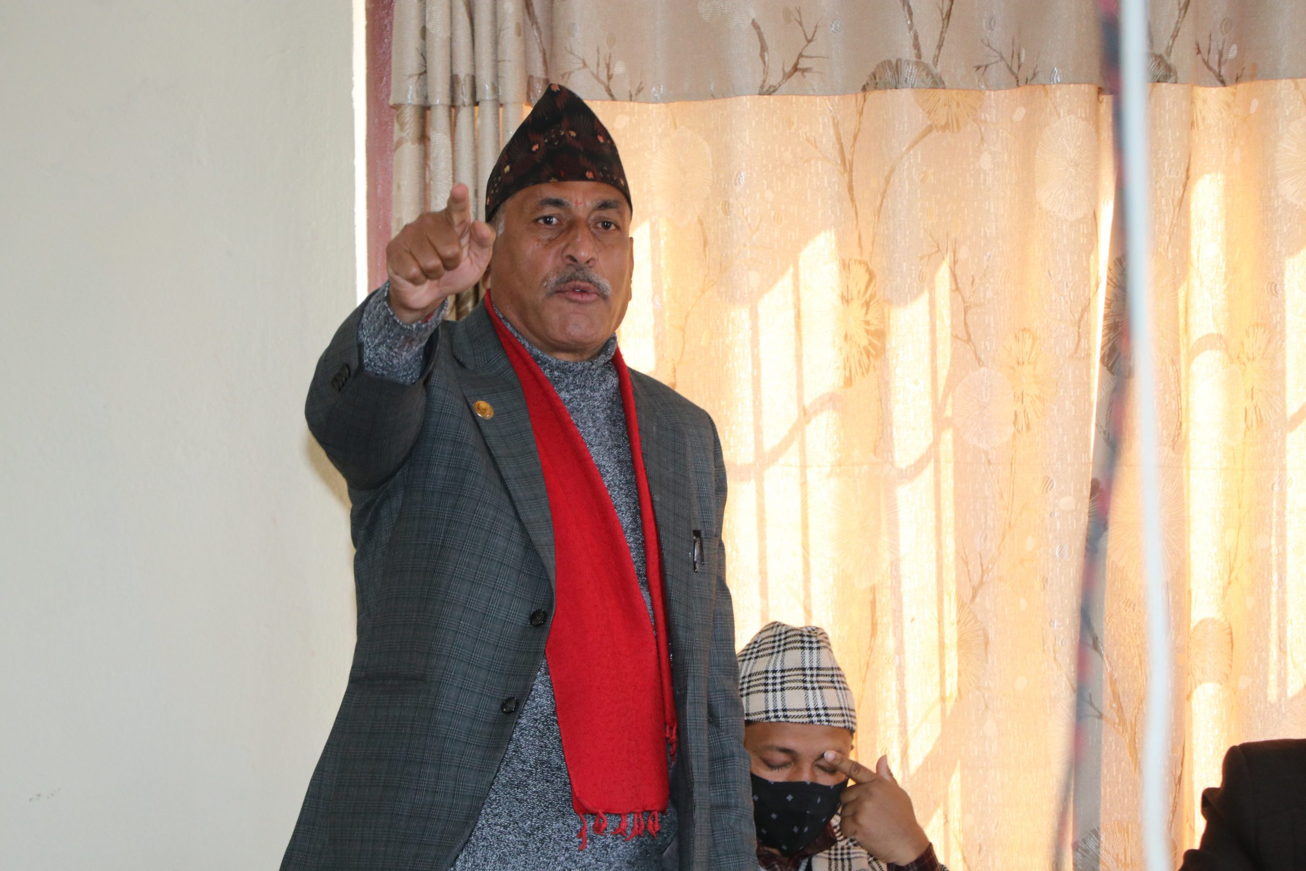 प्रचण्डले मलाई भन्नुभयो- सबैभन्दा पहिला बाँदरझुलाबाट लालपुर्जा बाढ्नुस् : बद्री तिमिल्सिना