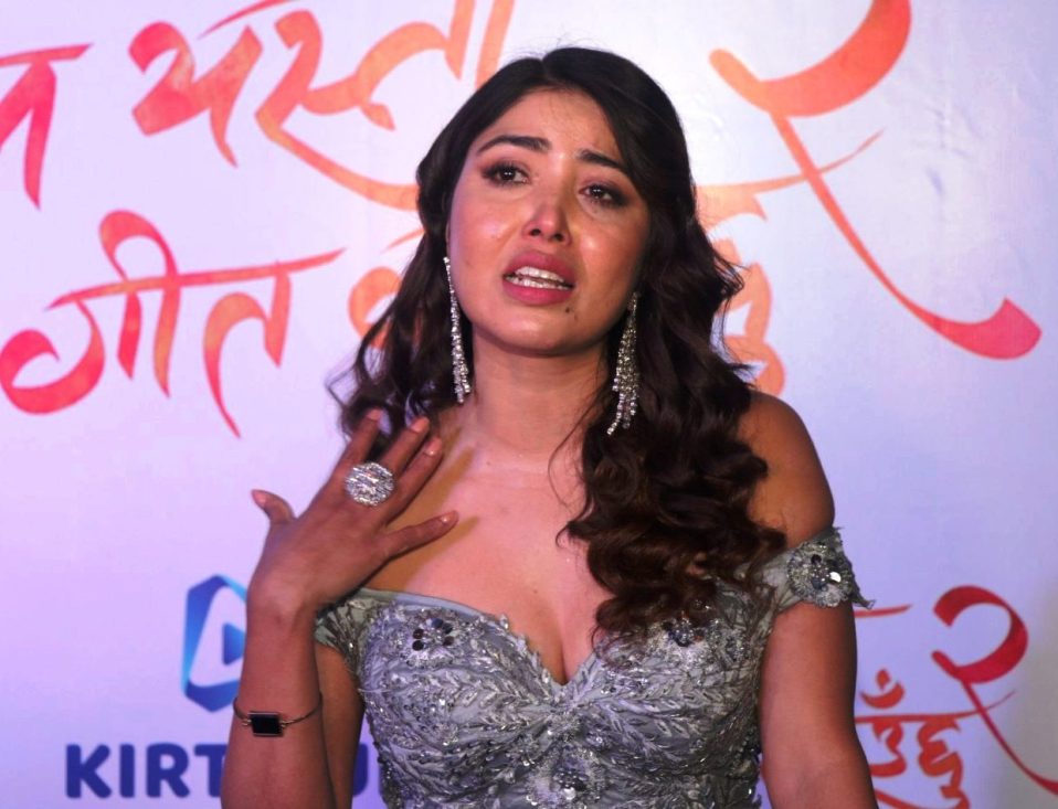 प्रिमियरमा पल अनुपस्थित भएपछि रोइन् पूजा