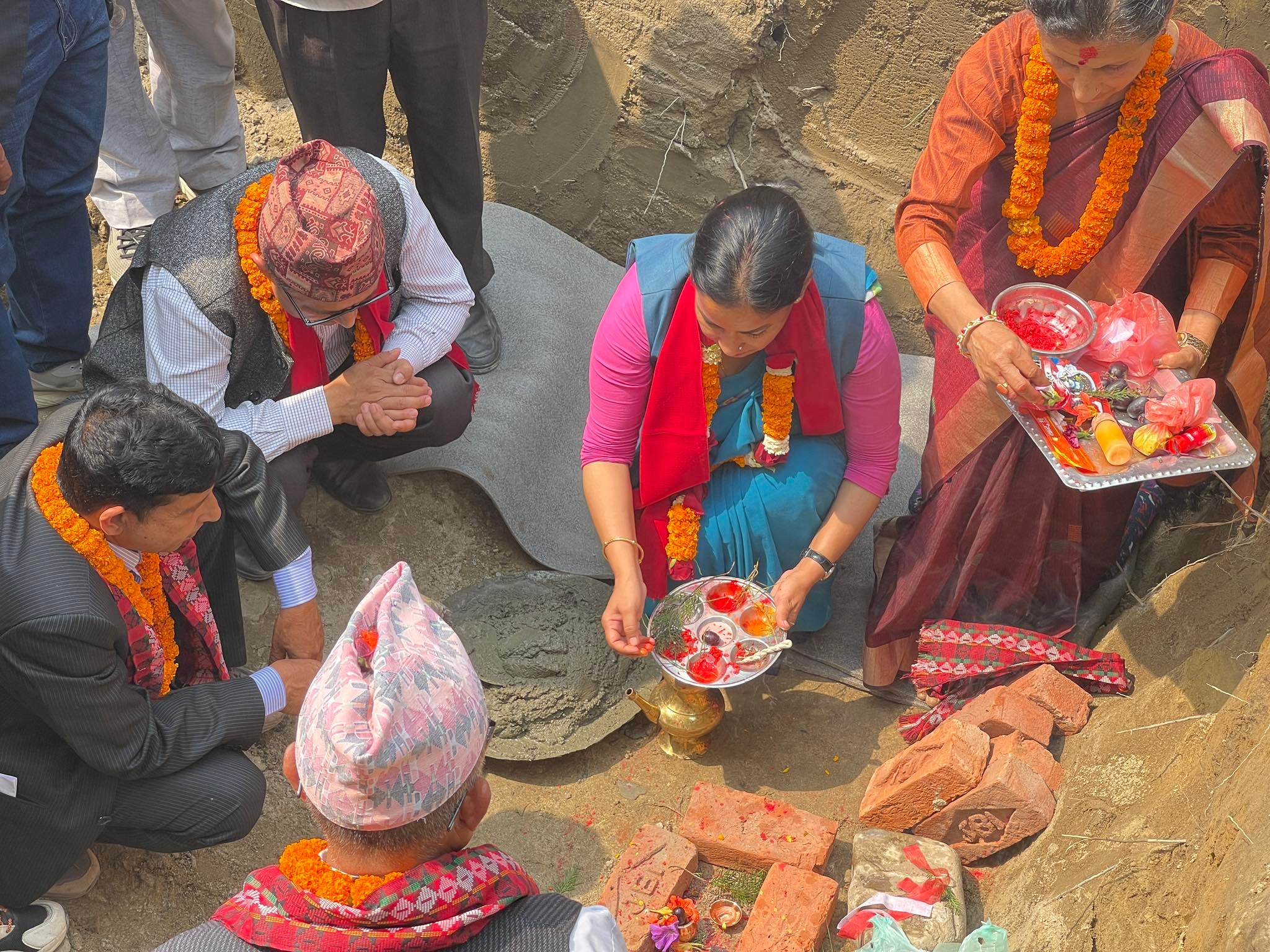 मेयर रेनु दाहालद्धारा १४ कोठे विधालय भवनको उद्घाटन