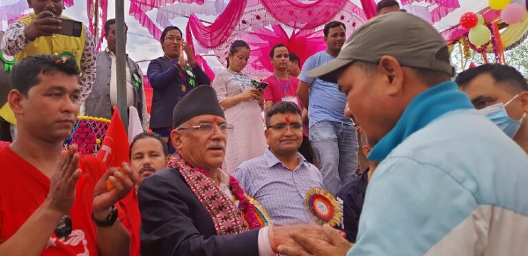 डा.बाबुराम भट्टराईका १६ सय ५१ नेता–कार्यकर्ता माओवादीमा फर्किए