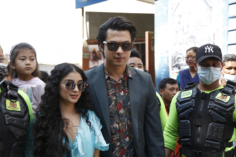 अनमोलले ‘भागवत गीता’ नगर्ने, ‘छड्के २’ के गर्लान् ?