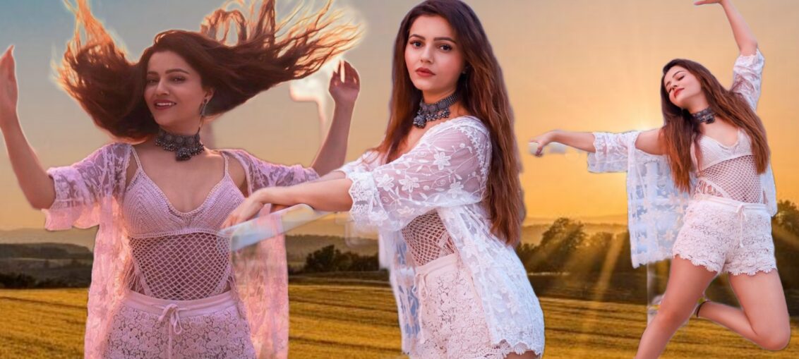 जालिदार ड्रेसमा खुलेकी रुबिना फ्यान भए फिदा