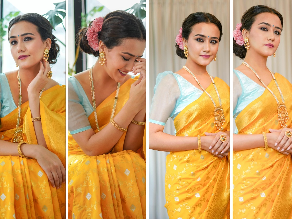 पहेँलो सारिमा सजिएकी स्वस्तीमा ।