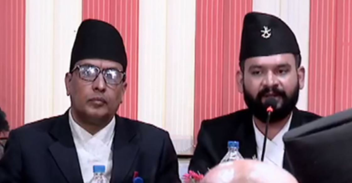 बालेनको प्रसंसा गर्दै प्रमुख प्रशासकीय अधिकृत भन्छन्, हि इज स्ट्रेट फरवार्ड एन्ड इन्टेलेक्चुअल !