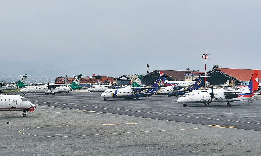 इजाजत नै खारेज गर्ने सरकारको चेतावनीपछि वायुसेवा सञ्चालक पछि हटे, उडान नियमित