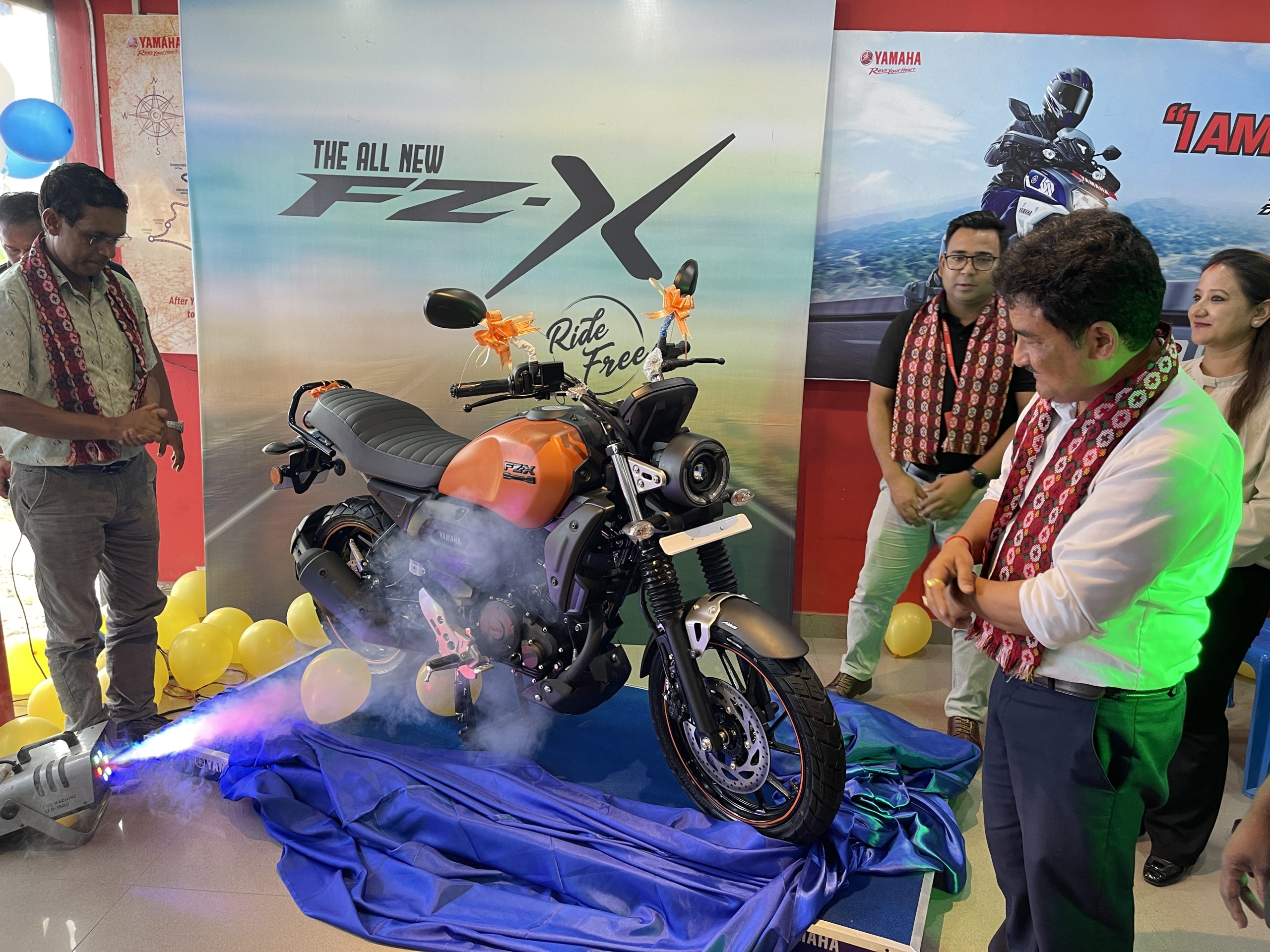 यामाहाको पहिलो ‘नियो रेट्रो’ बाइक एफजेड–एक्स १५० आजबाट चितवन बजारमा