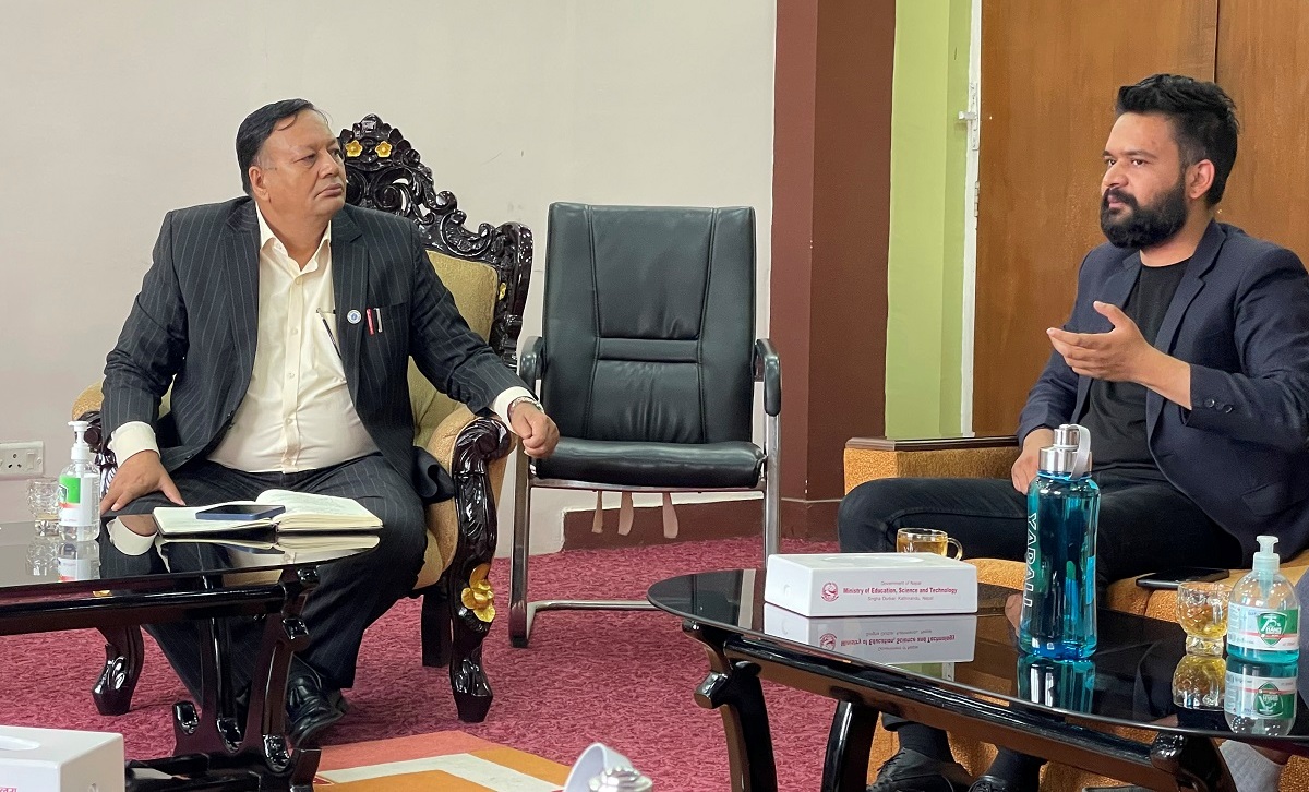 शिक्षण संस्था सुधार्नेबारे शिक्षामन्त्री पौडेल र मेयर शाहबीच छलफल