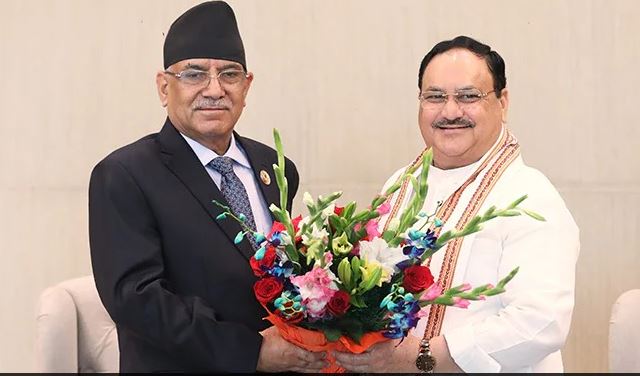 प्रचण्डको भारत भ्रमणले झस्किएको एमाले