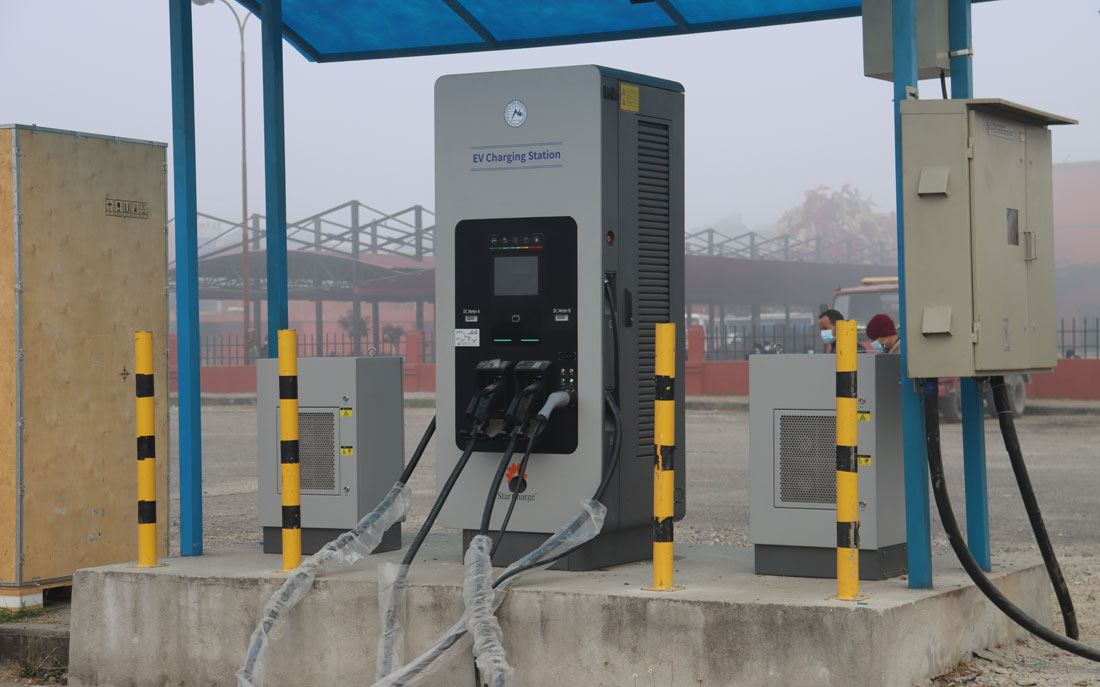 चितवनमा विद्युतीय सवारी चार्जिङ स्टेसन सञ्चालनमा