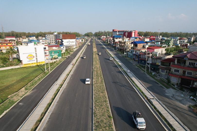 भरतपुरको छ लेन सडक निर्माणको ८५ प्रतिशत काम सम्पन्न