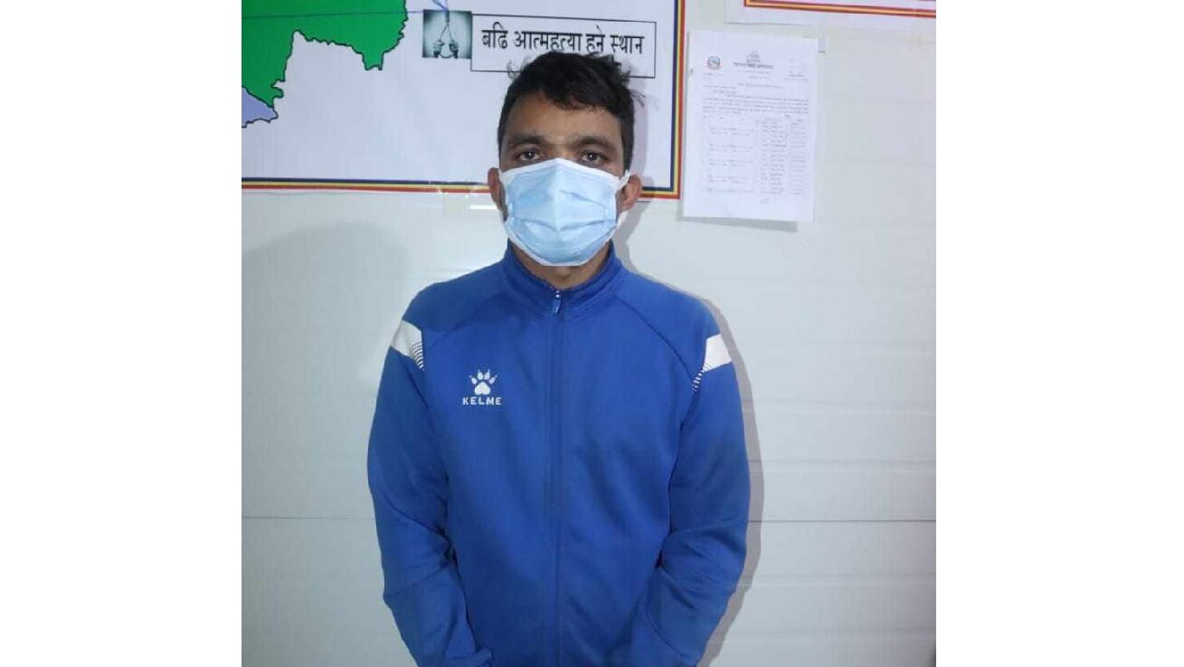 प्रहरीको इन्सपेक्टर हुँ भनि ठगी गर्ने व्यक्ति पक्राउ