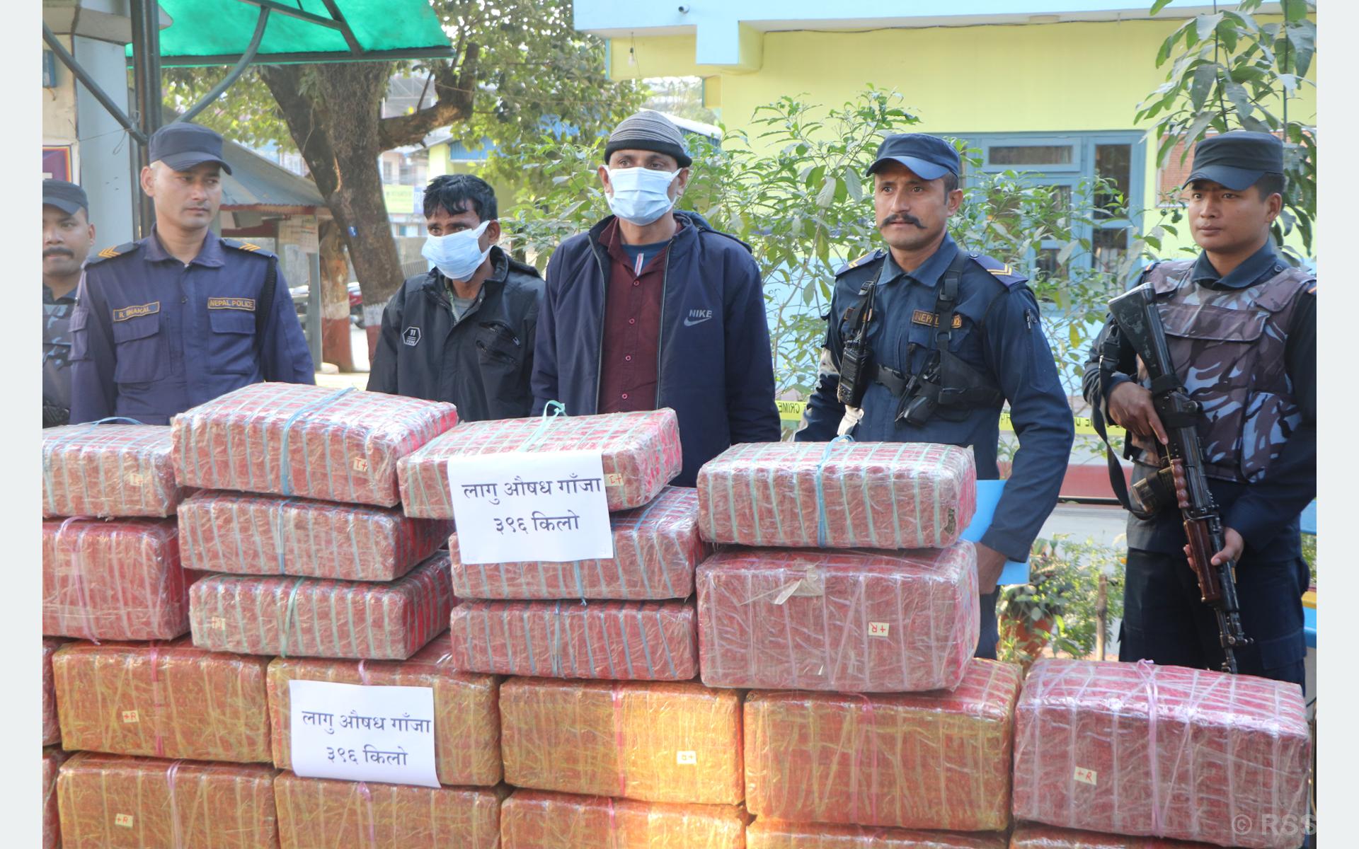 चितवनमा ठुलो परिमाणको लागुऔषध गाँजासहित दुई जना भारतीय पक्राउ