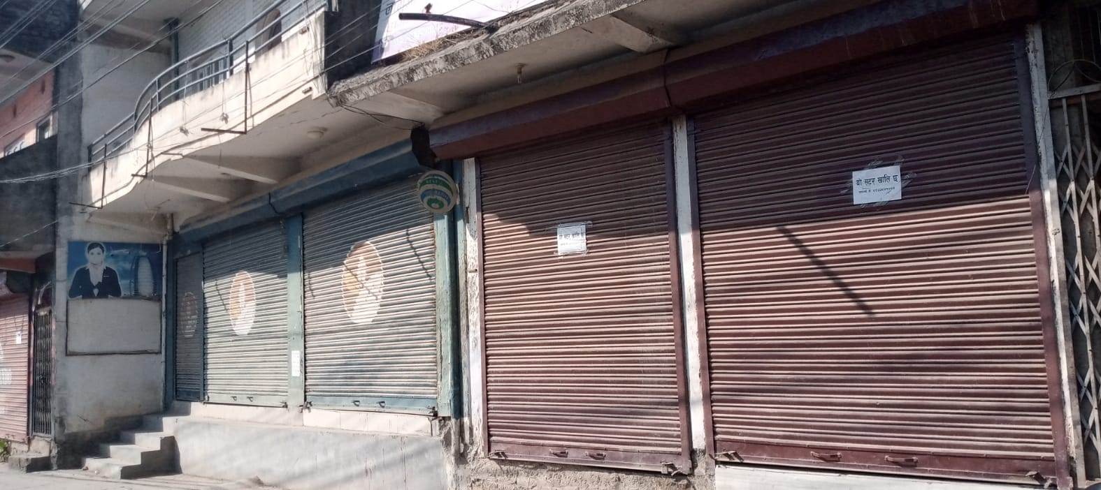 नवलपरासीमा आर्थिकमन्दीको असर, व्यापारीक सटर खाली हुन थाले