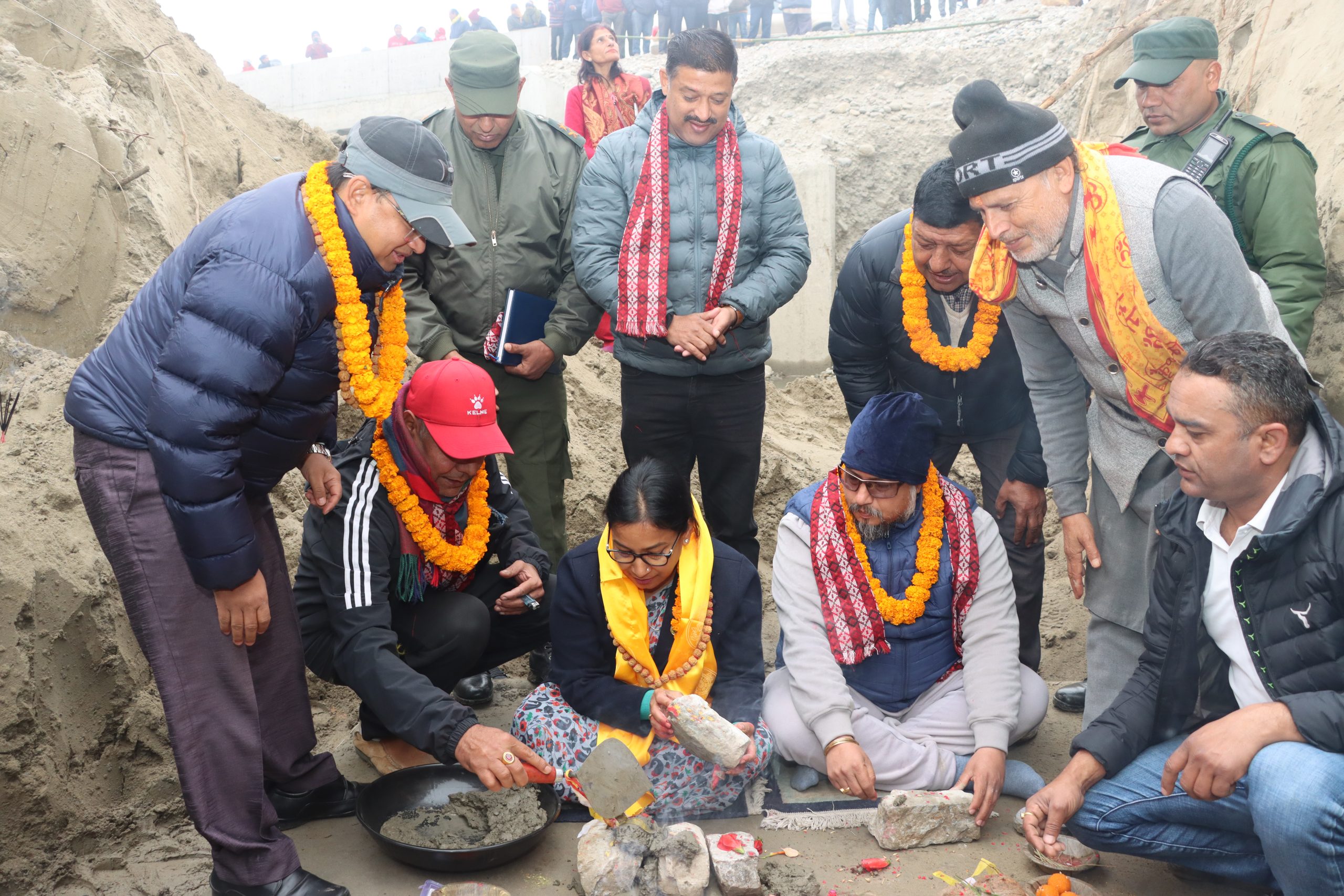 पुंगी खोला सौन्र्दयकरणको कार्य सुरु, प्रमुख दाहालद्धारा शिलान्यास
