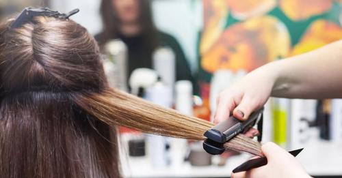 कपाल स्ट्रेट गर्दा महिलाको मिर्गौला फेल