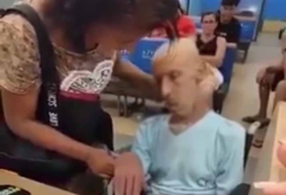 ऋण लिन महिलाले शवलाई बैंकमा लिएर गएपछि…