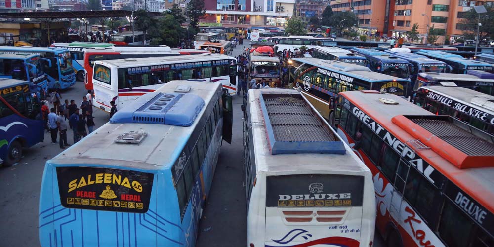 दशैंमा सार्वजनिक यातायात तथा हवाई टिकट पाउन मुस्किल