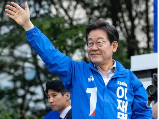 दक्षिण कोरियाका राष्ट्रपतिमा बाम झुकावका लि बिजयी