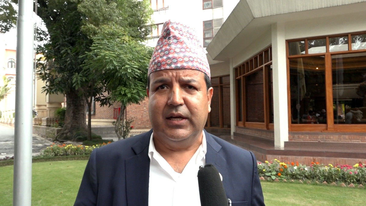 आफूनिकट मन्त्रीलाई फिर्ता बोलाउनेमा शेखर पक्ष