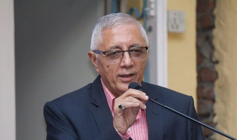 कांग्रेस-एमालेबिच भएको सहमति अनुसार सरकार अघि बढ्न सकेन : डा कोइराला