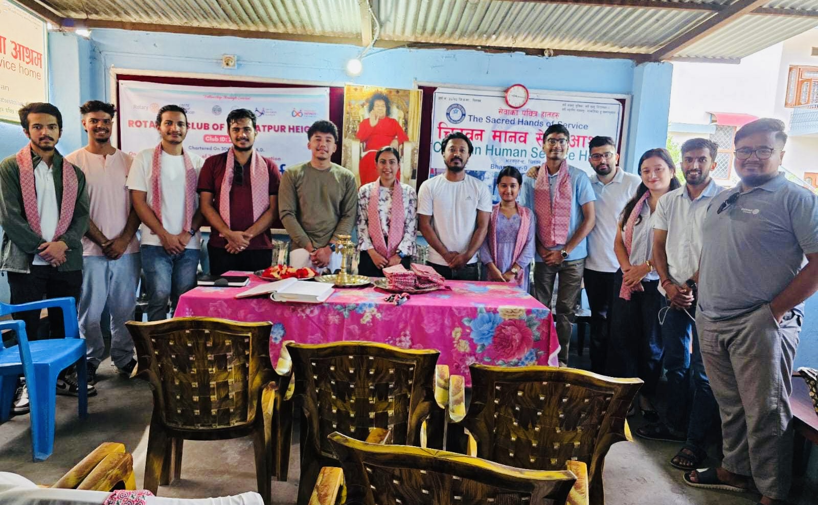 स्थापना दिवसको अवसरमा रोट्रयाक्ट भरतपुर हाइटद्वारा मानव सेवा आश्रममा विहानी खानाको व्यवस्था