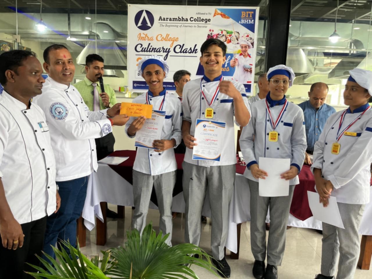 आरम्भको इन्ट्राकलेज कुलीनरी आर्टस प्रतियोगितामा सिजल स्क्वायर्ड प्रथम