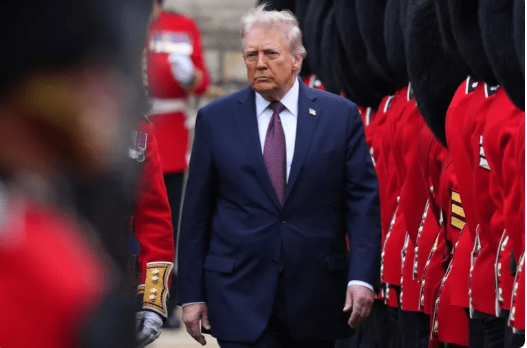 ट्रम्पद्वारा एन्टिफालाई आतंकवादी संगठन घोषित