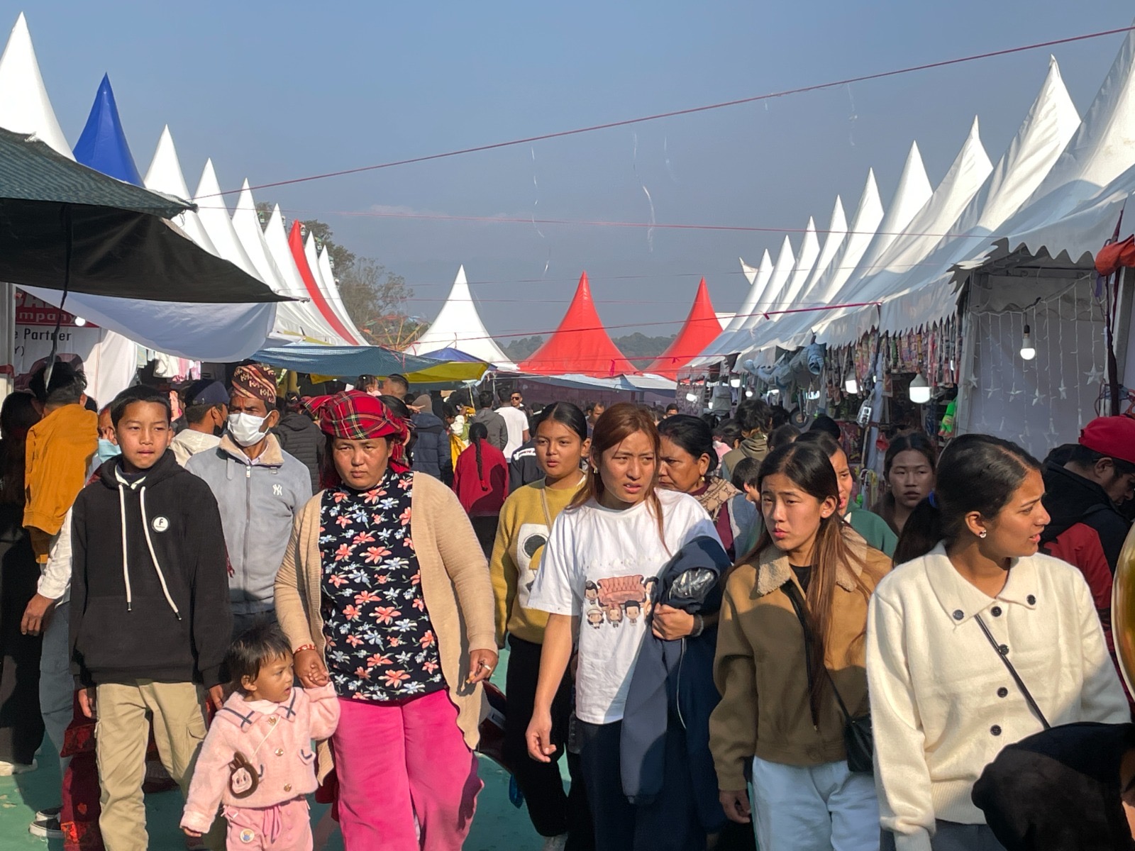 १३ हजार दर्शकद्वारा गैँडाकोट महोत्सवको अवलोकन